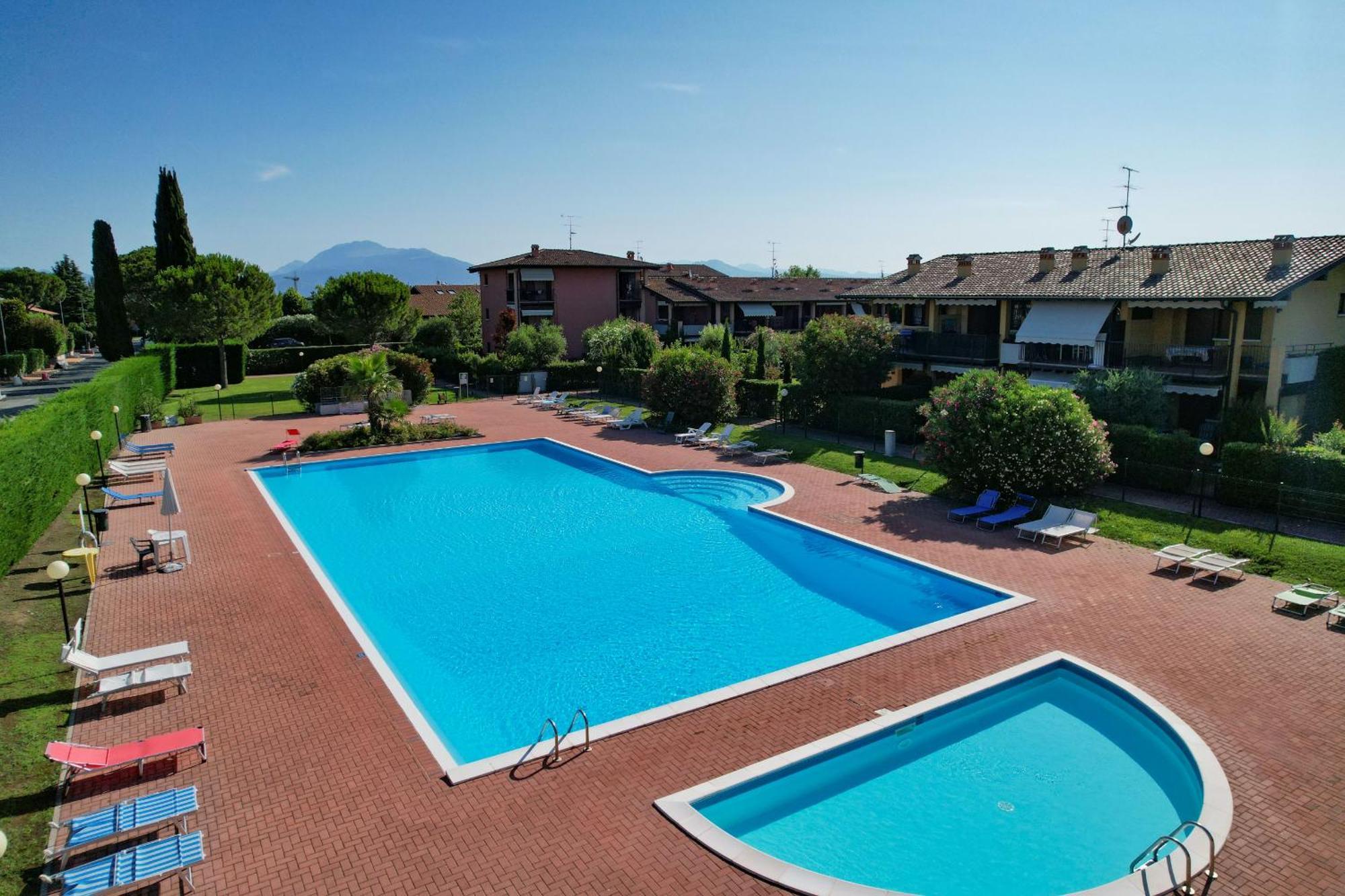 Appartamento Al Cascinale Desenzano del Garda Esterno foto